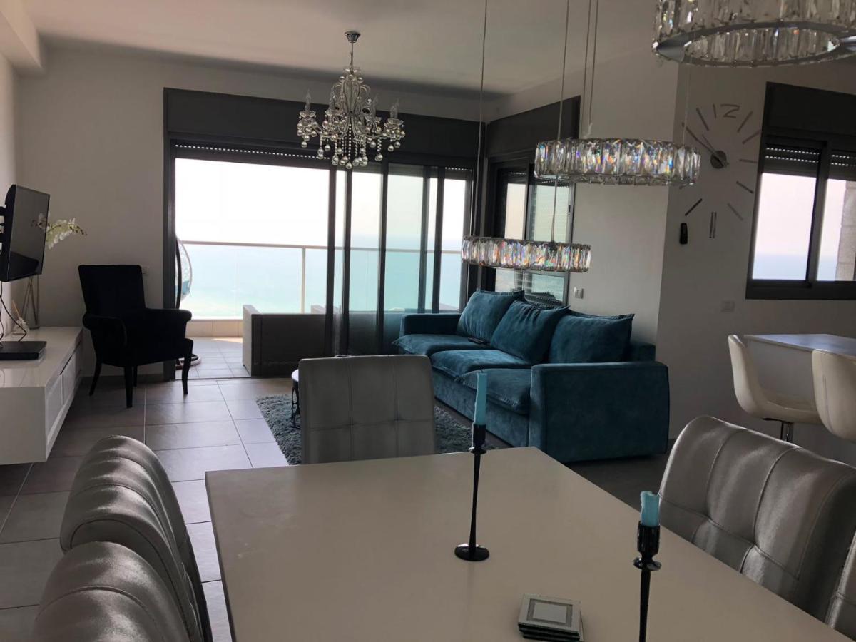Panorama Apartment " City Garden " バト・ヤム エクステリア 写真
