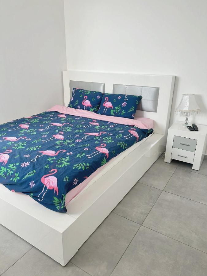 Panorama Apartment " City Garden " バト・ヤム エクステリア 写真