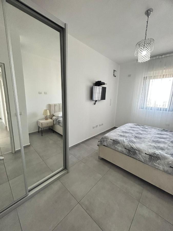 Panorama Apartment " City Garden " バト・ヤム エクステリア 写真
