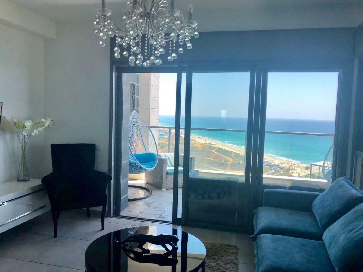 Panorama Apartment " City Garden " バト・ヤム エクステリア 写真